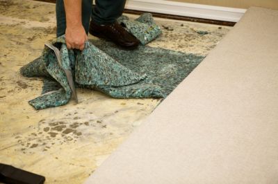 Wet Carpet and Carpet Pad Removal